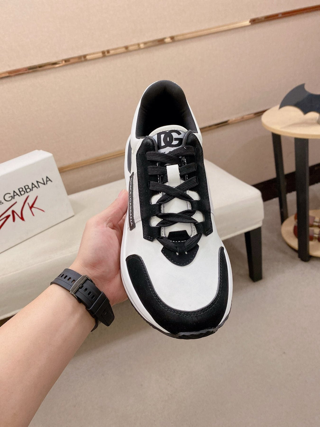 Dolce & Gabbana Logo Panel Low-Top Sneakers — front