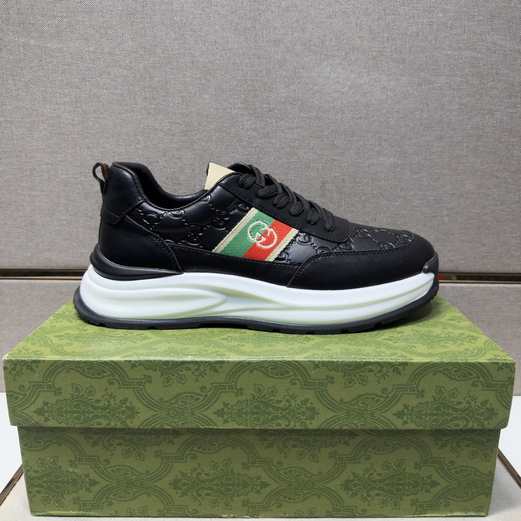 Gucci White Stripe Low-Top Sneakers — front