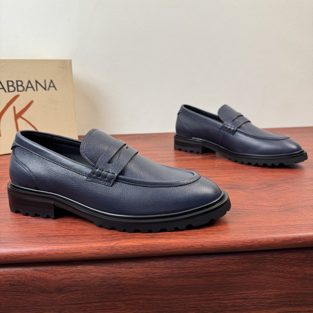 Dolce & Gabbana Lug Sole Loafers — front