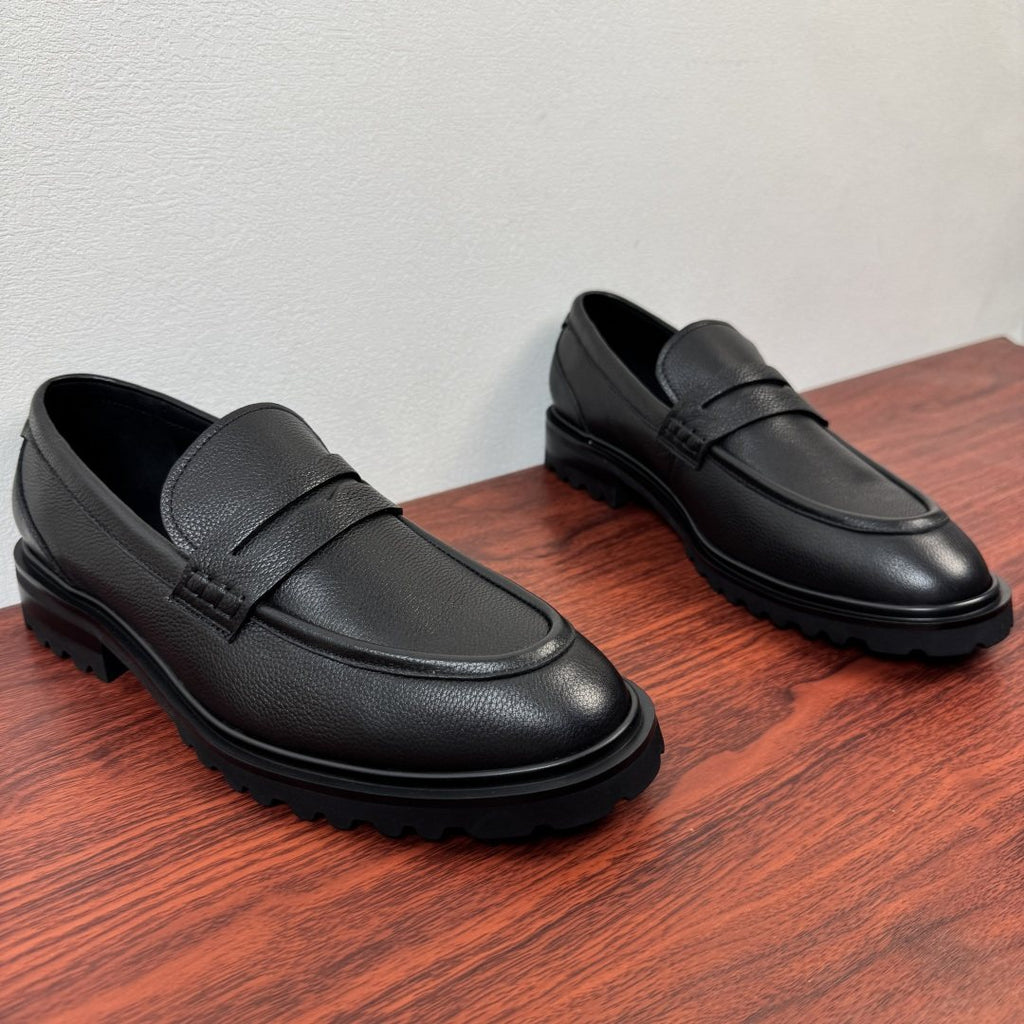 Dolce & Gabbana Lug Sole Loafers — front
