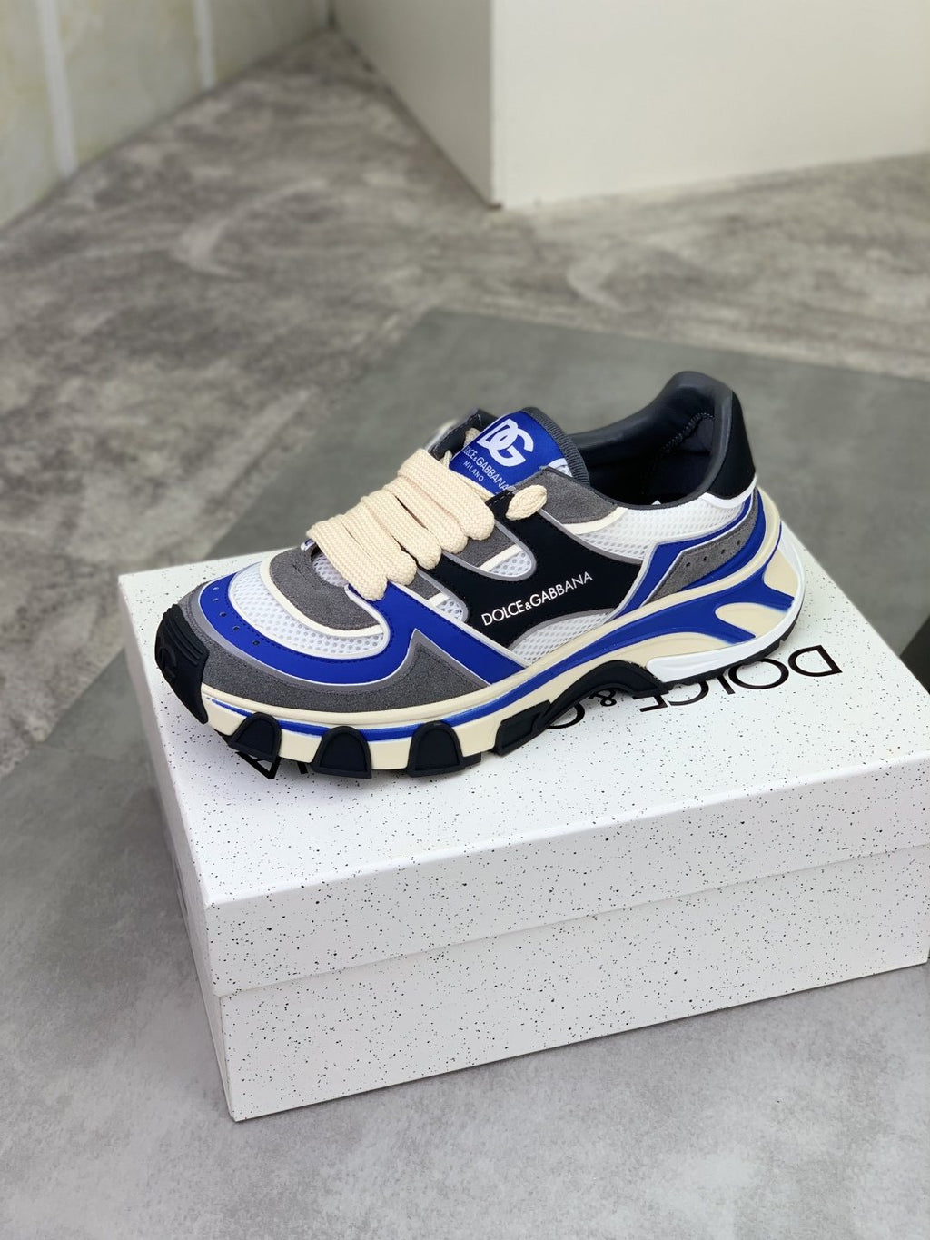 Dolce & Gabbana Paneled Low-Top Sneakers — side