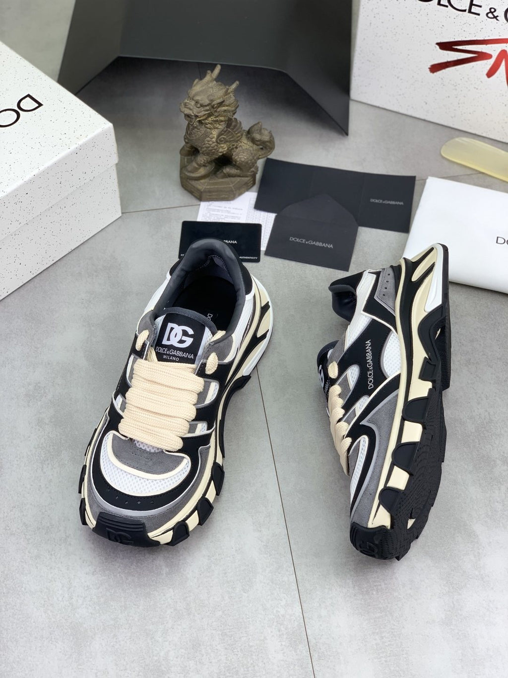 Dolce & Gabbana Paneled Low-Top Sneakers — hero