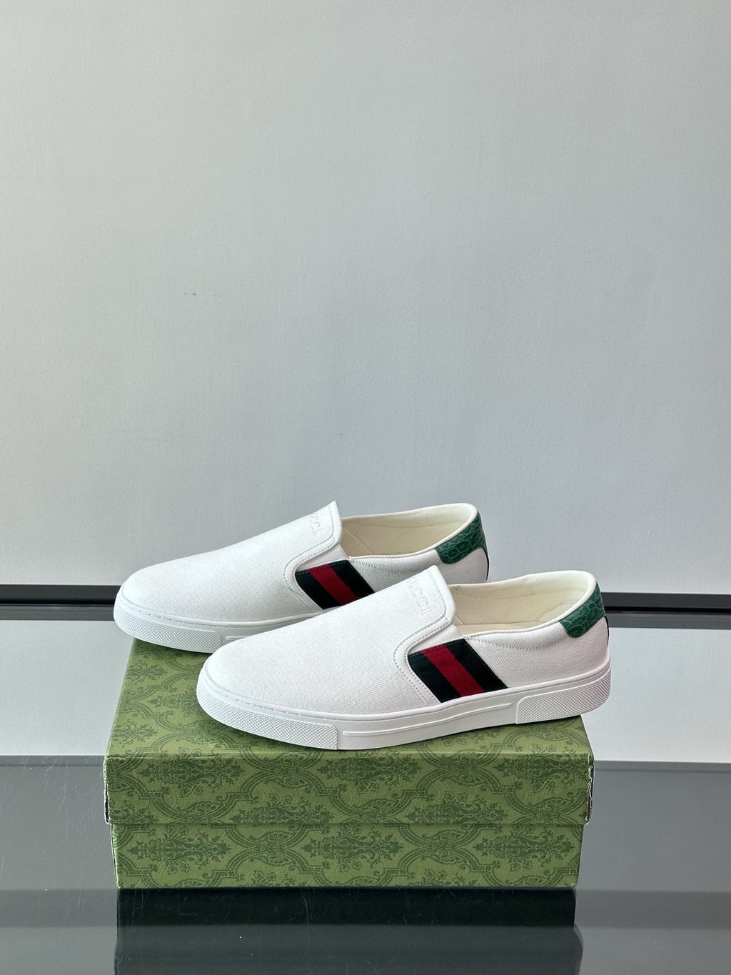 Gucci White Striped Slip-On Shoes — side