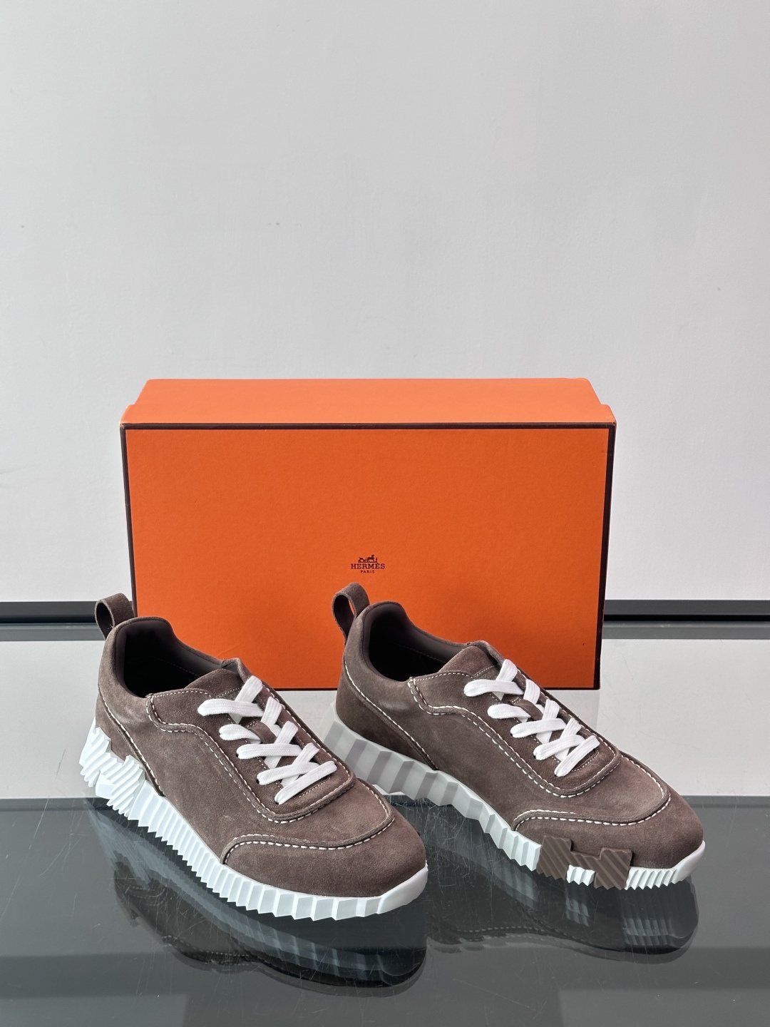 Hermès Next Low-Top Sneakers — side