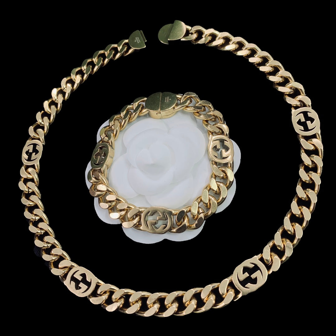 Gucci Double Chain 18K Gold Bracelet