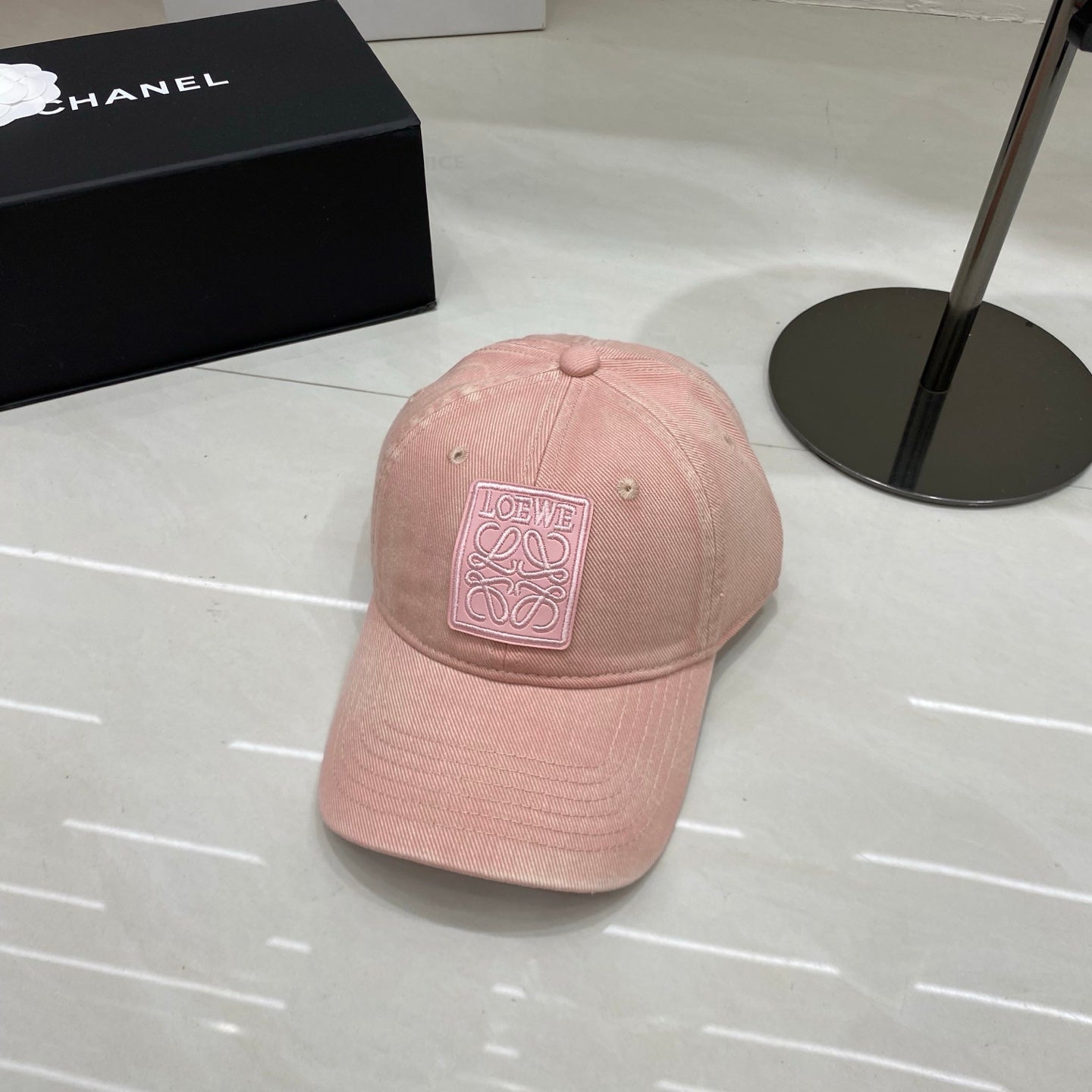 LOEWE baseball cap